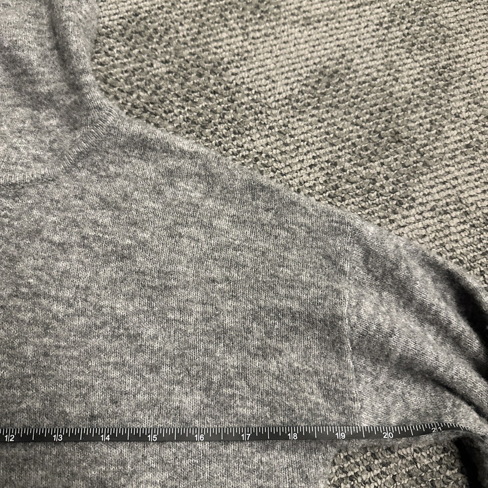 Banana Republic Womens Gray Wool Blend Knit Hoodie Sweater Velvet Drawstring XS - Picture 6 of 12
